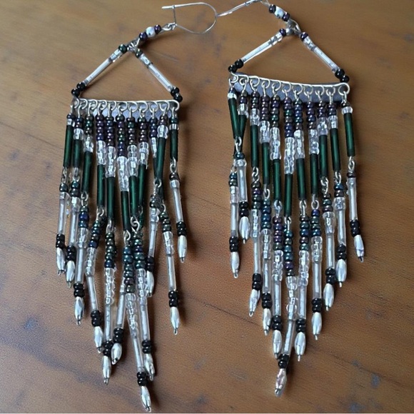 🆕 Boho Beaded Dangle Earrings | Lightweight Long Iridescent Silver Green Black - Picture 5 of 5
